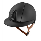 Cromo 2.0 Matt Black / Beige Chinstrap / Polo Visor - front